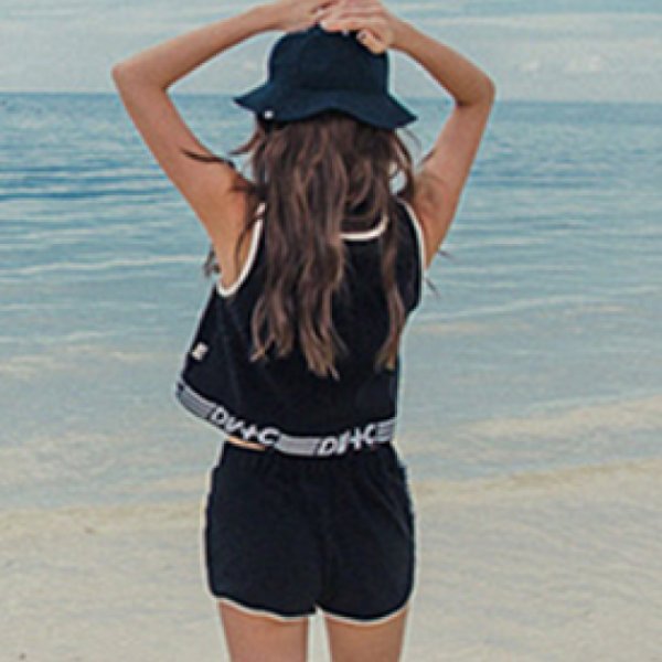 運動風英文字母褲裝三件式泳衣